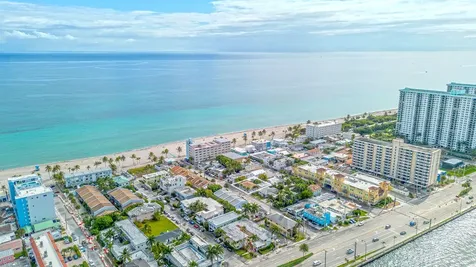 334 Oregon Street Hollywood FL 33019