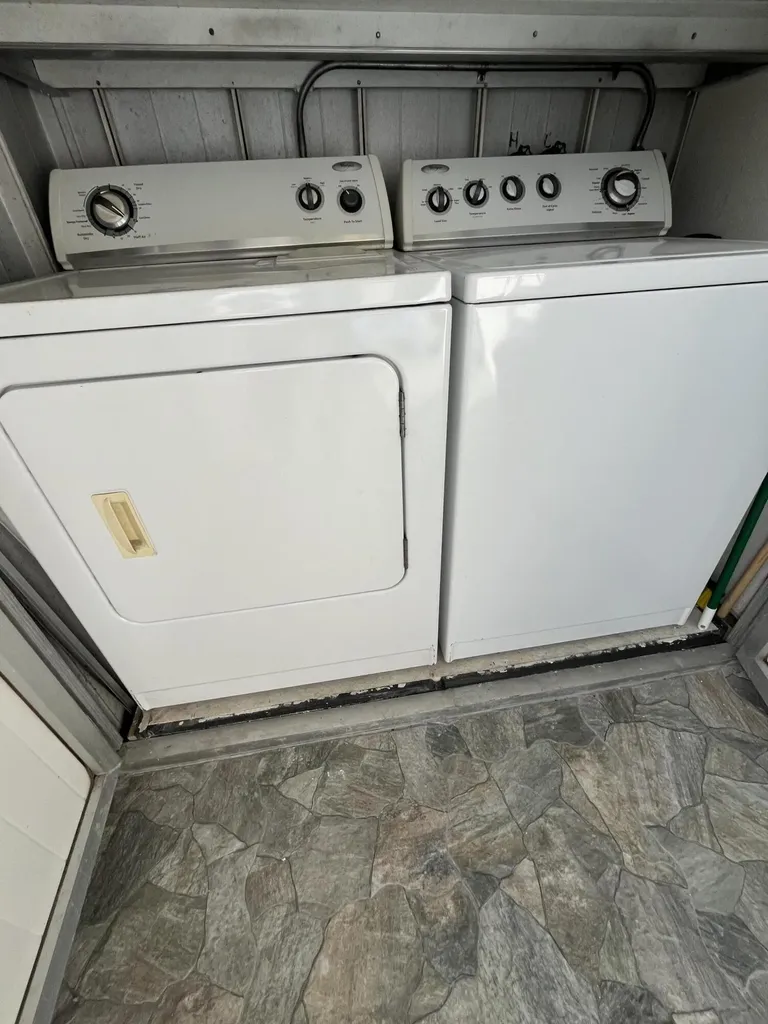 161 Saxony D Delray Beach FL 33446