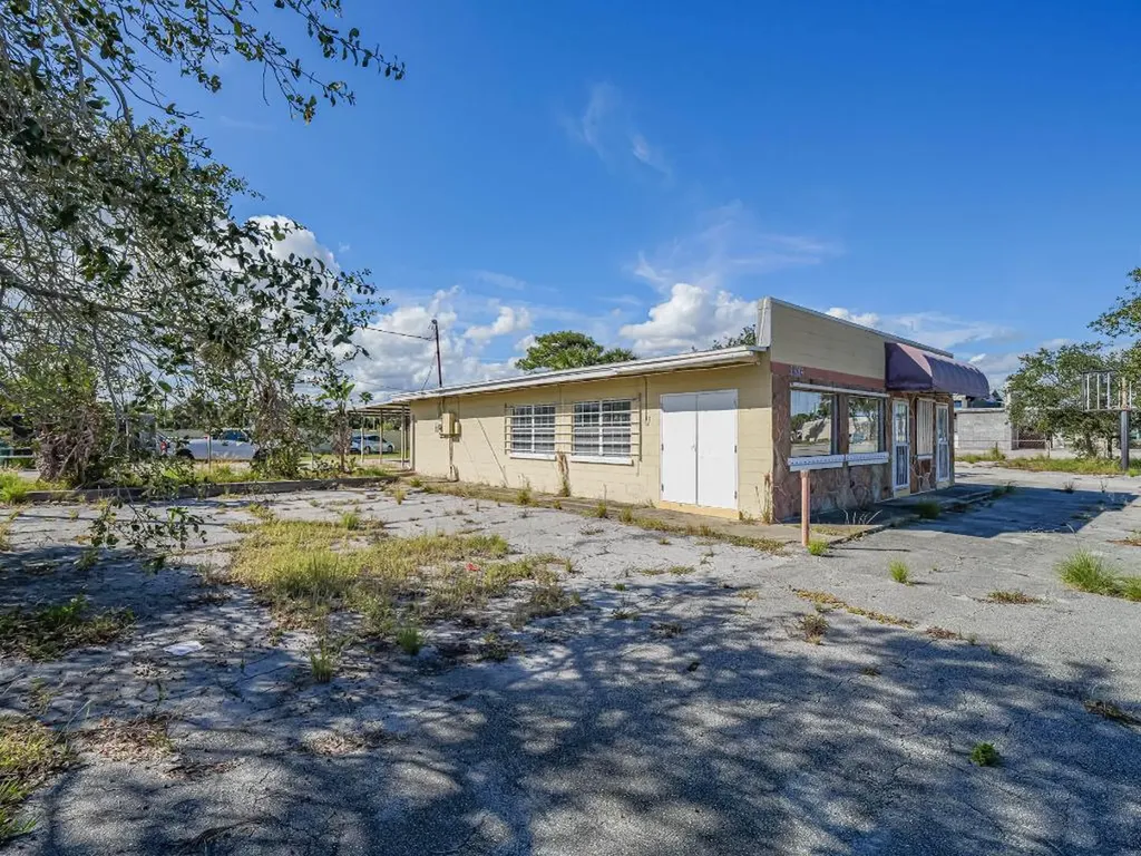 2814 S Harbor City Boulevard Melbourne FL 32901