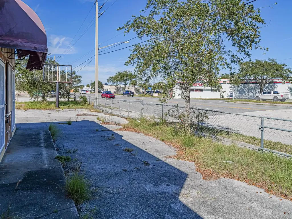2814 S Harbor City Boulevard Melbourne FL 32901