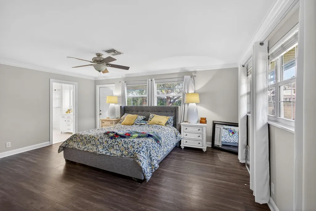 8218 S Elizabeth Avenue Palm Beach Gardens FL 33418