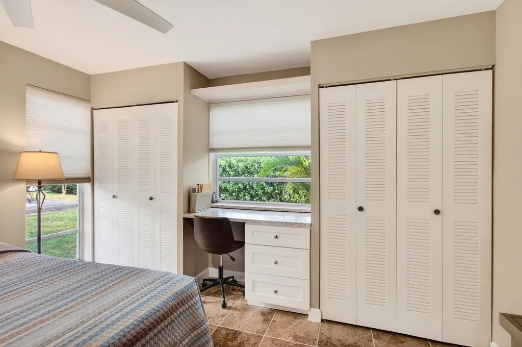 13682 Via Flora Delray Beach FL 33484