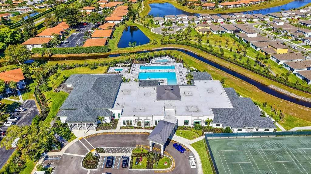 13682 Via Flora Delray Beach FL 33484