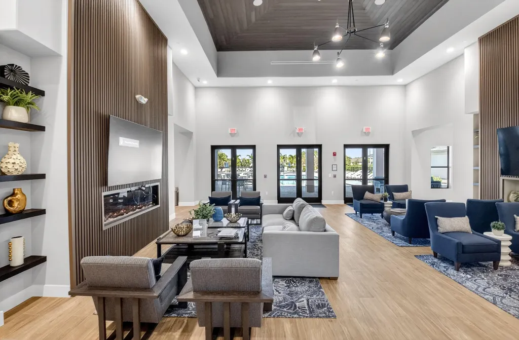 13682 Via Flora Delray Beach FL 33484