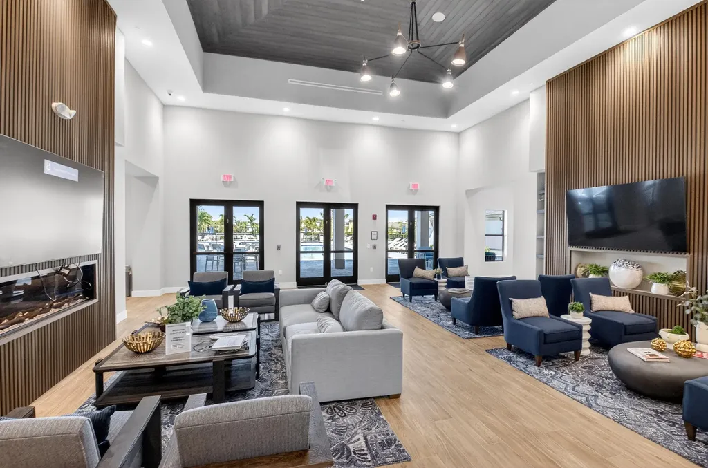 13682 Via Flora Delray Beach FL 33484