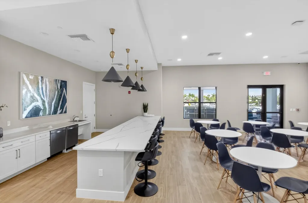 13682 Via Flora Delray Beach FL 33484