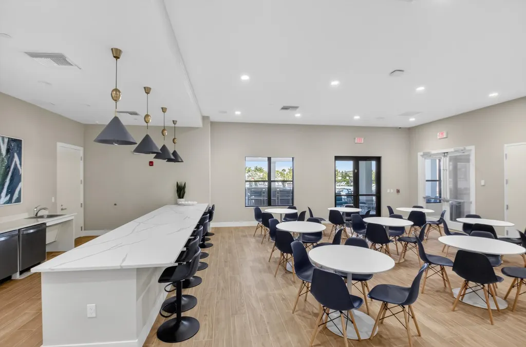 13682 Via Flora Delray Beach FL 33484