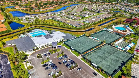 13682 Via Flora Delray Beach FL 33484