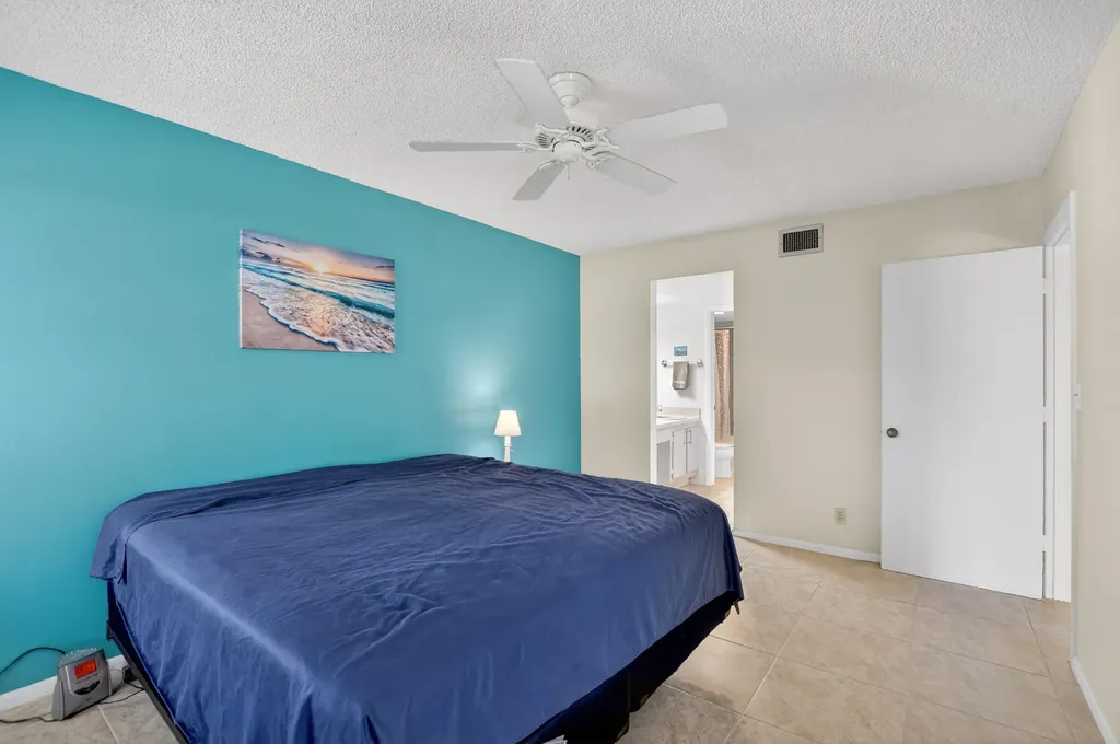 265 SE 10th Street Deerfield Beach FL 33441