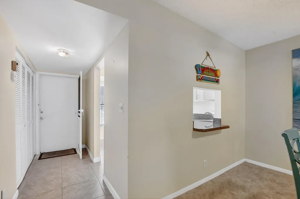 265 SE 10th Street Deerfield Beach FL 33441