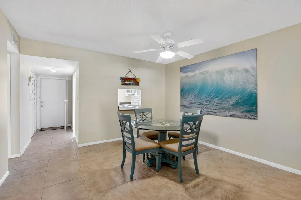 265 SE 10th Street Deerfield Beach FL 33441