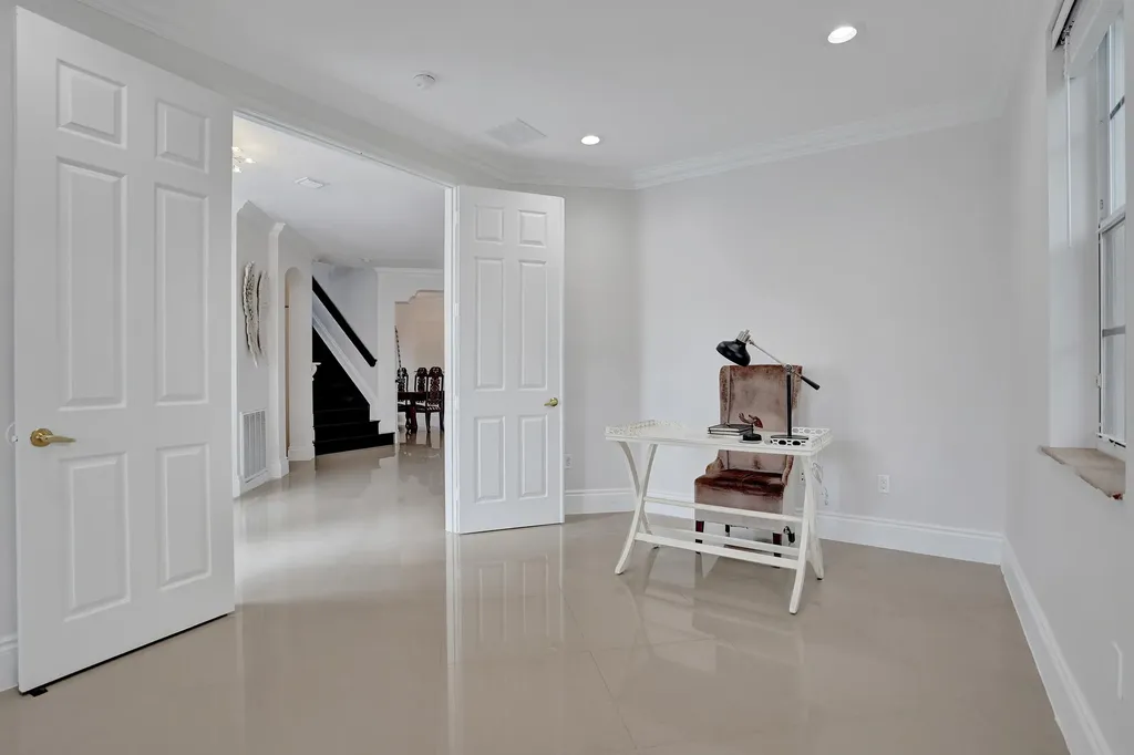 8976 Biddle Court Wellington FL 33414