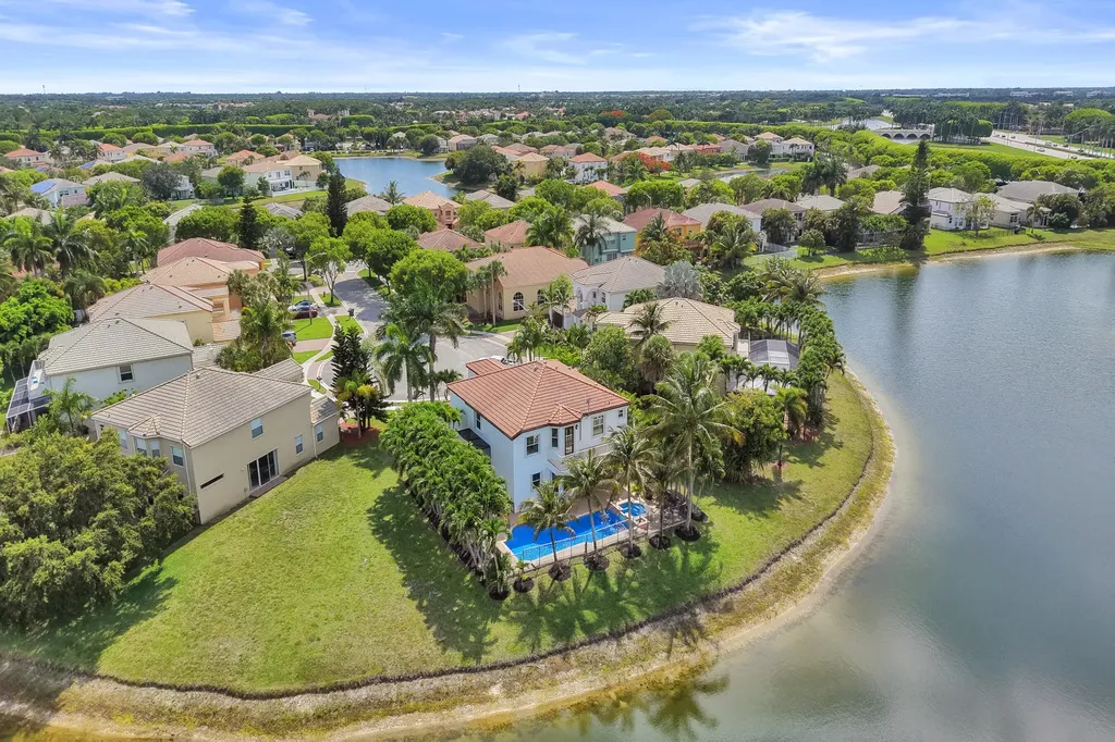 8976 Biddle Court Wellington FL 33414