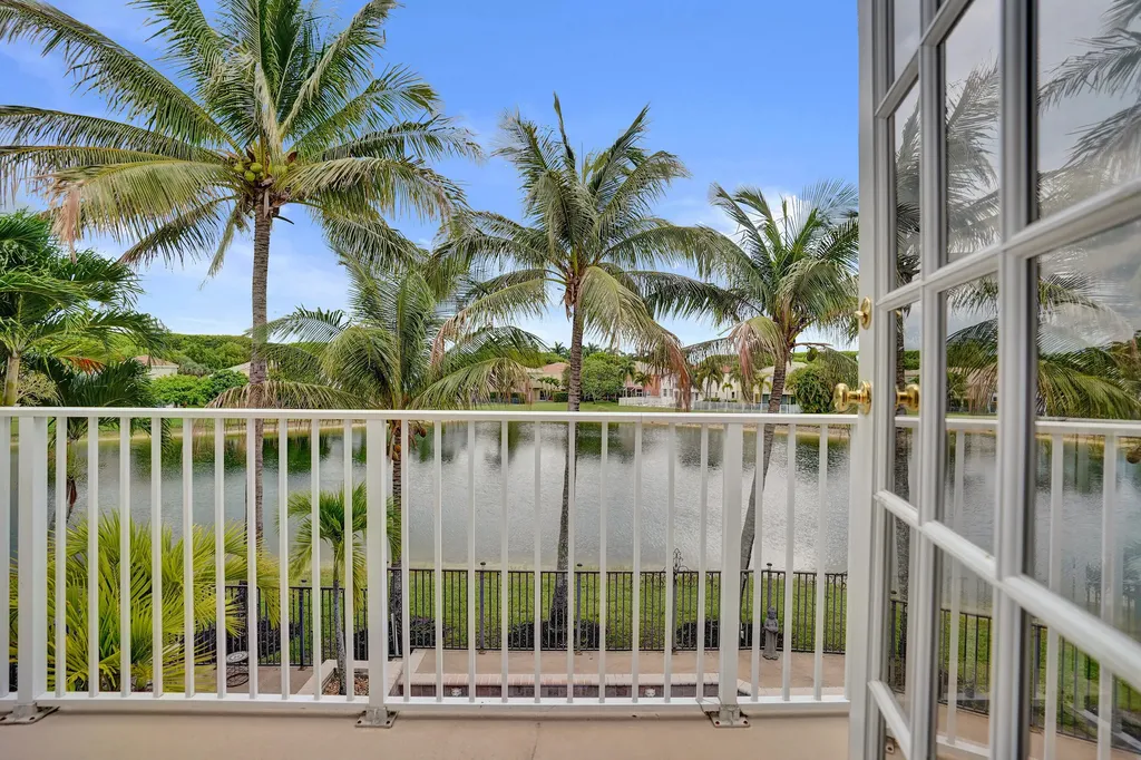 8976 Biddle Court Wellington FL 33414