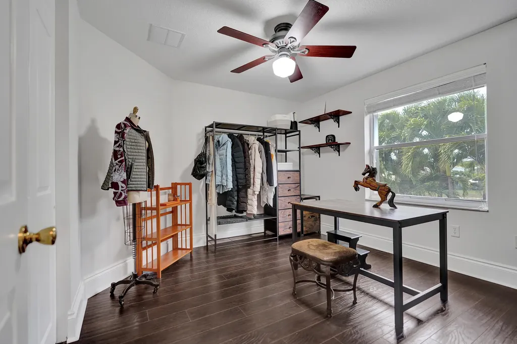 8976 Biddle Court Wellington FL 33414