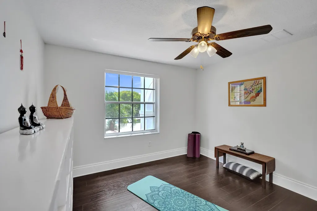 8976 Biddle Court Wellington FL 33414