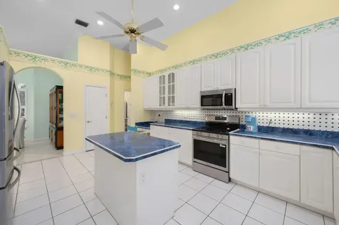 1542 SW Mockingbird Circle Port St Lucie FL 34986