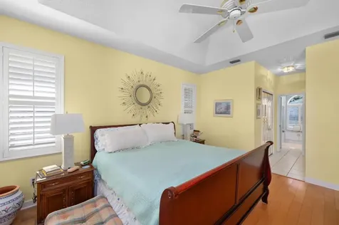 1542 SW Mockingbird Circle Port St Lucie FL 34986