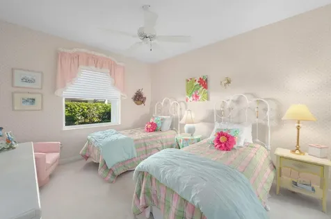 1542 SW Mockingbird Circle Port St Lucie FL 34986