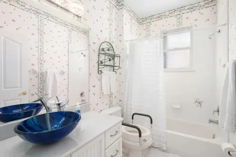 1542 SW Mockingbird Circle Port St Lucie FL 34986