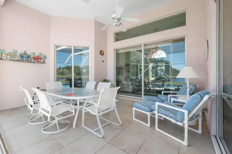 1542 SW Mockingbird Circle Port St Lucie FL 34986