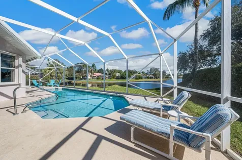 1542 SW Mockingbird Circle Port St Lucie FL 34986