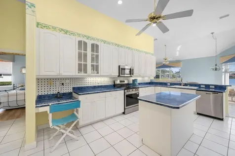 1542 SW Mockingbird Circle Port St Lucie FL 34986