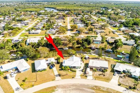 667 SE Harborview Drive Port St Lucie FL 34983