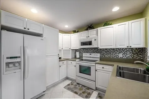 667 SE Harborview Drive Port St Lucie FL 34983