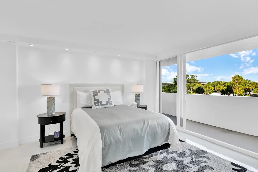 2000 S Ocean Boulevard Boca Raton FL 33432