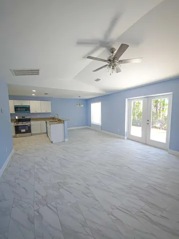 450 Kemper Avenue Lake Placid FL 33852