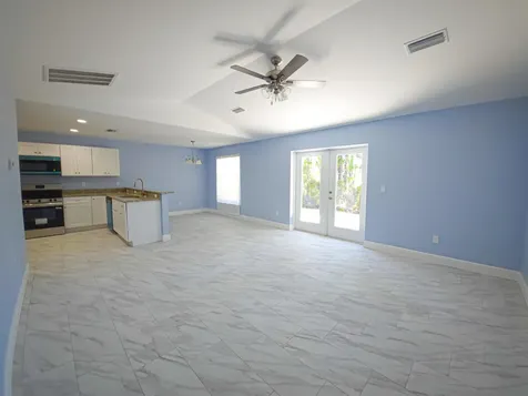 450 Kemper Avenue Lake Placid FL 33852