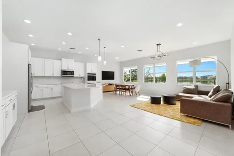 5487 Macoon Way Loxahatchee FL 33470