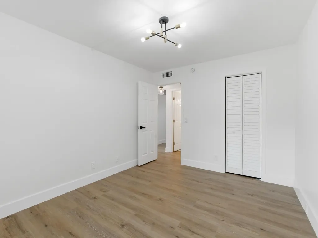 21 Prescott B Deerfield Beach FL 33442
