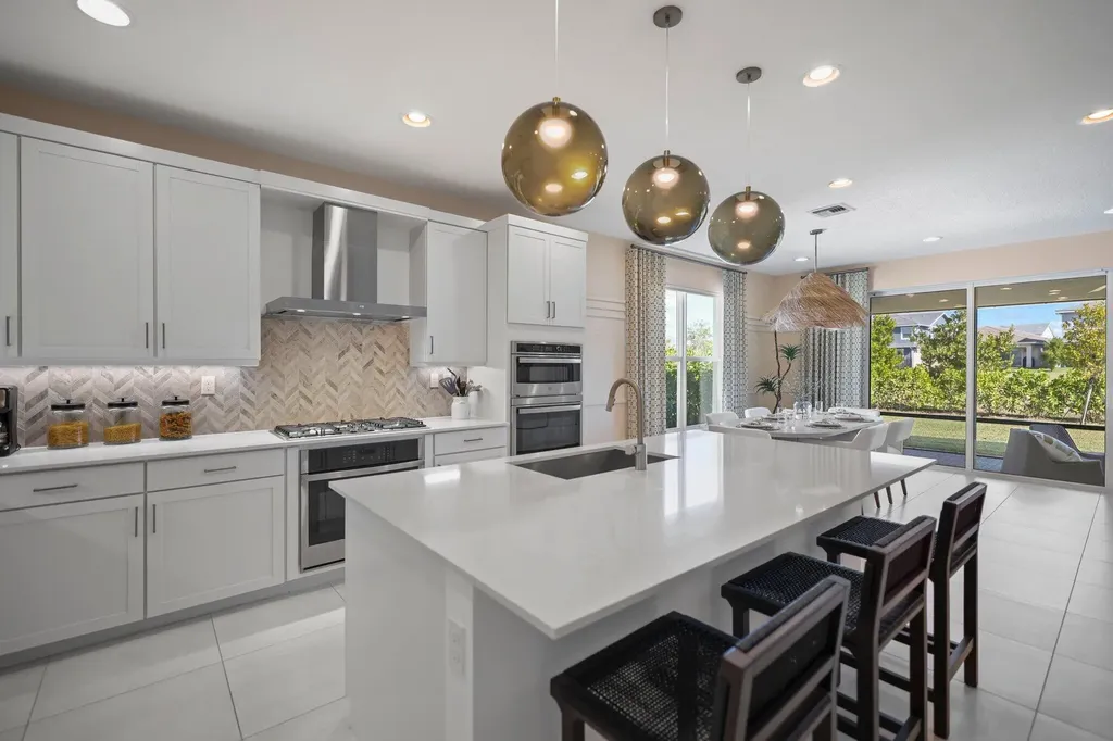 19545 Broad Shore Walk Loxahatchee FL 33470