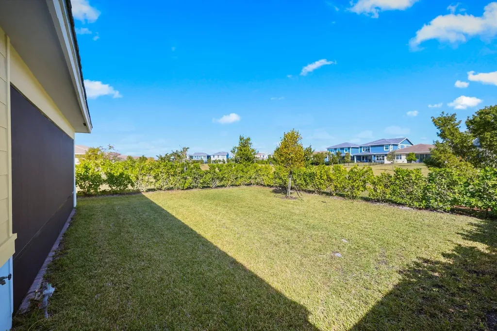 19545 Broad Shore Walk Loxahatchee FL 33470