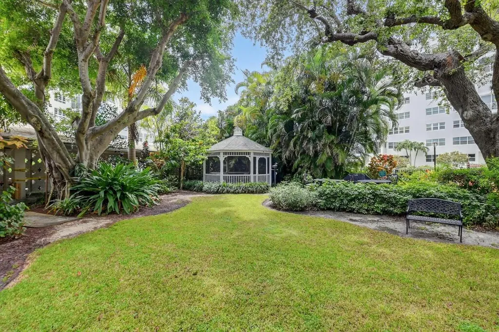 1000 Lowry Street Delray Beach FL 33483