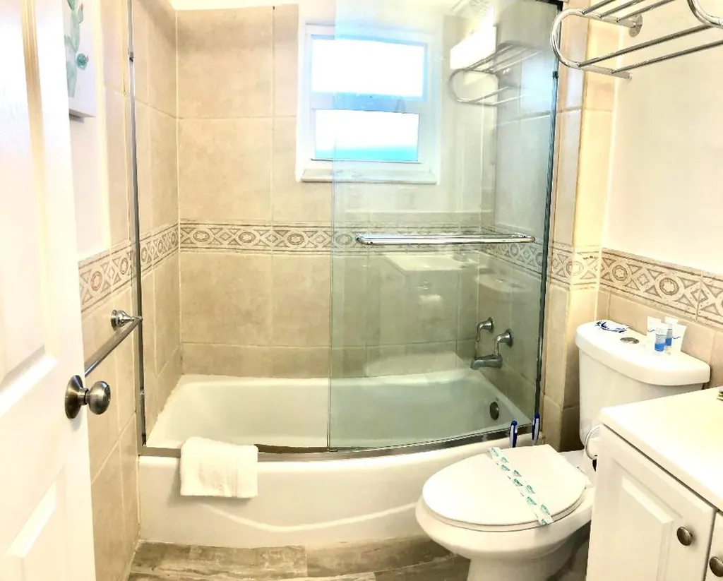 226 S Palmway Lake Worth Beach FL 33460