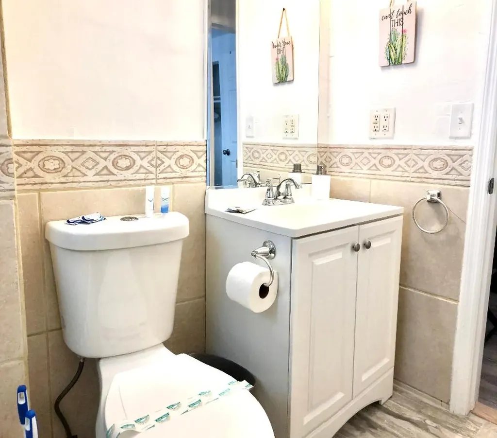 226 S Palmway Lake Worth Beach FL 33460