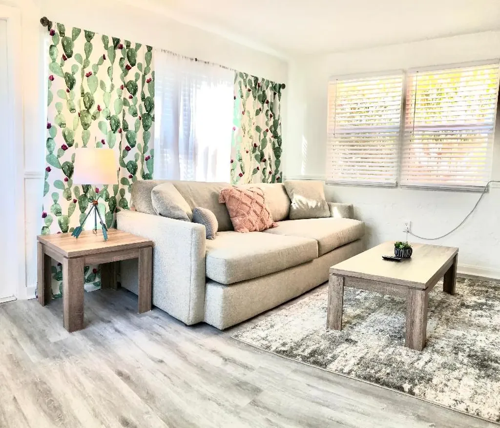 226 S Palmway Lake Worth Beach FL 33460