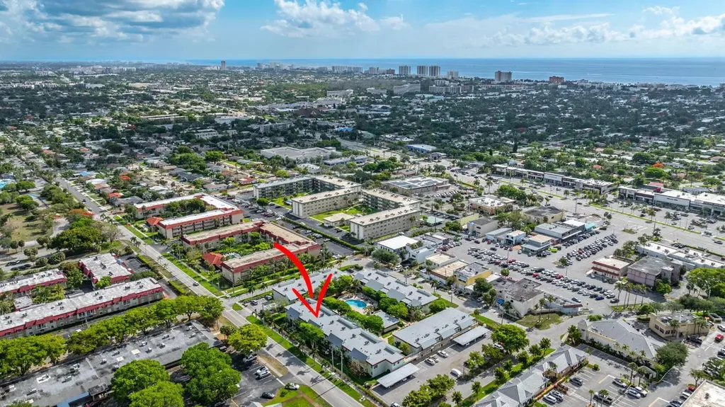 860 SE 6th Avenue Deerfield Beach FL 33441