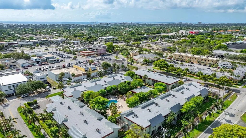 860 SE 6th Avenue Deerfield Beach FL 33441