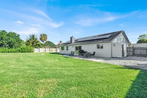 122 Parkwood Drive Royal Palm Beach FL 33411