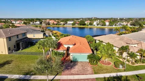 11731 SW Crestwood Circle Port St Lucie FL 34987