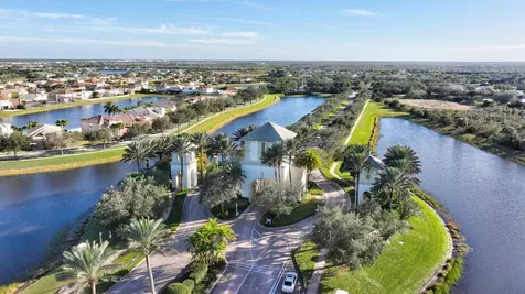 11731 SW Crestwood Circle Port St Lucie FL 34987