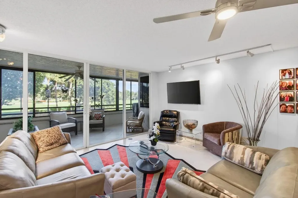 16032 Lomond Hills Trail Delray Beach FL 33446