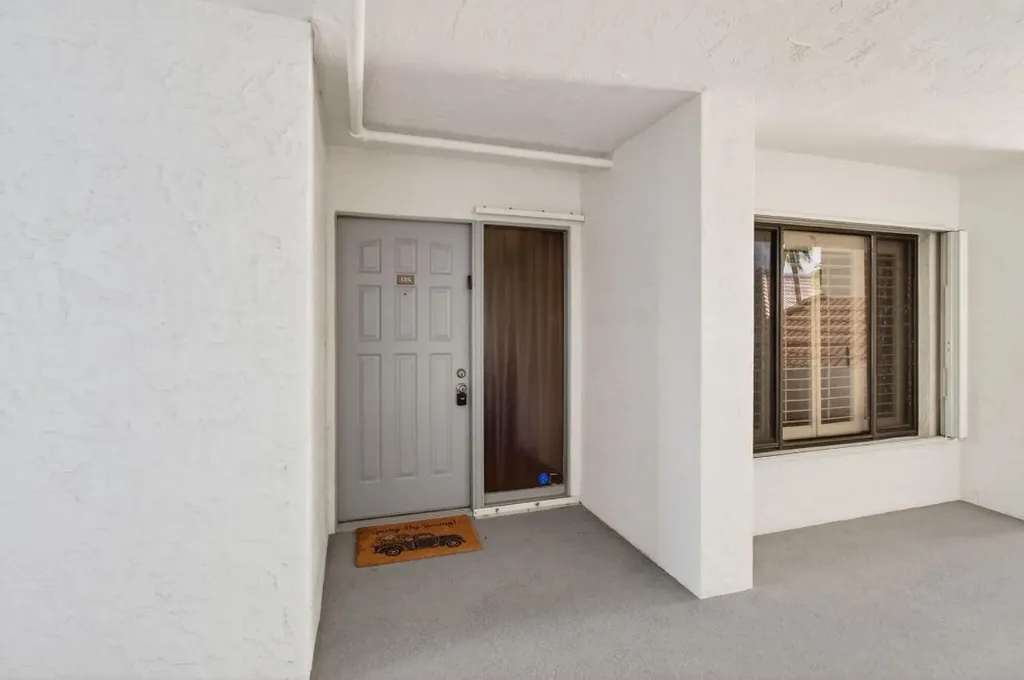 16032 Lomond Hills Trail Delray Beach FL 33446