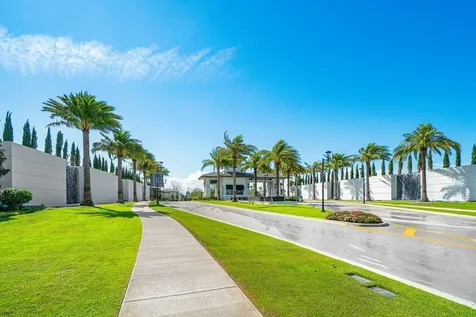 17135 Abruzzo Avenue Boca Raton FL 33496
