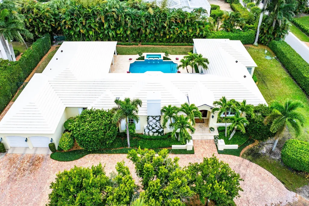 450 Banyan Road Gulf Stream FL 33483