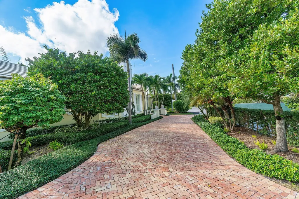 450 Banyan Road Gulf Stream FL 33483